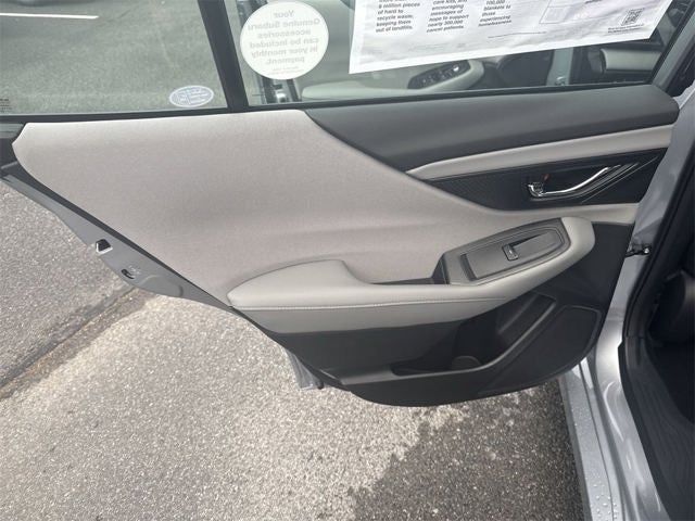 2025 Subaru LEGACY Premium