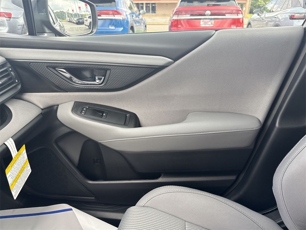 2025 Subaru LEGACY Premium