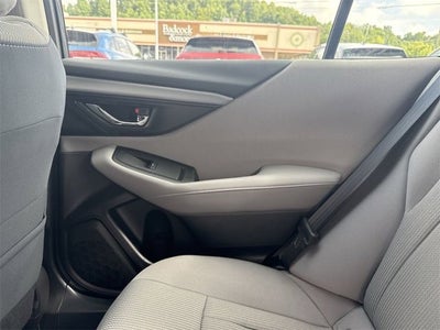 2025 Subaru LEGACY Premium