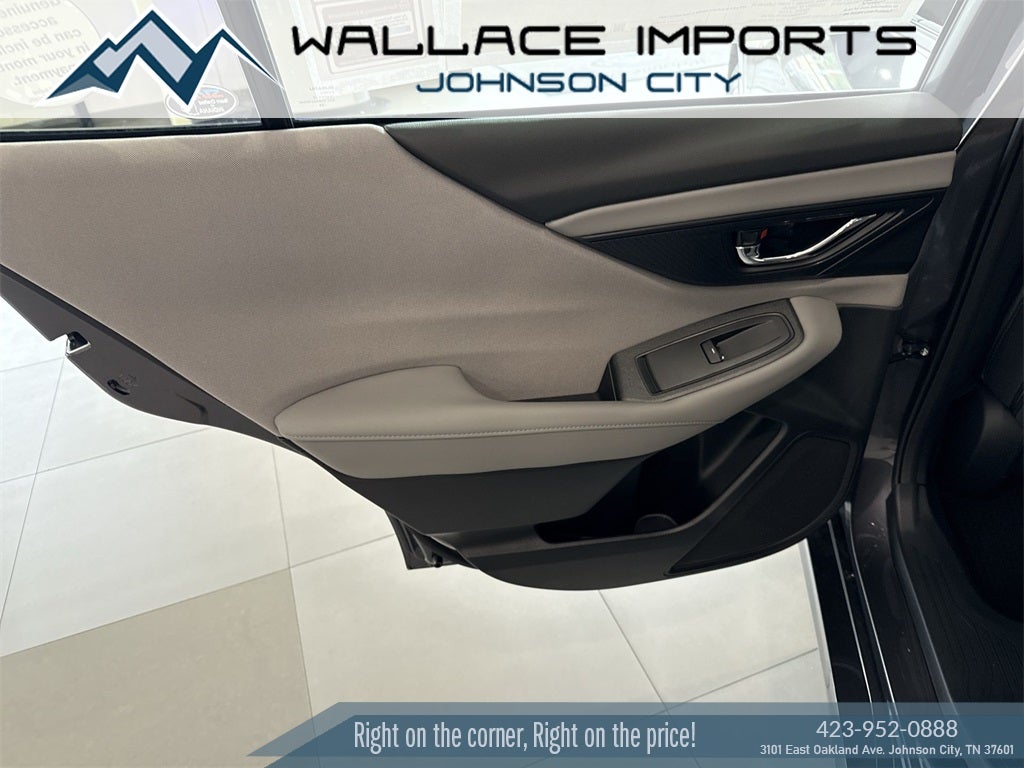 2025 Subaru LEGACY Premium