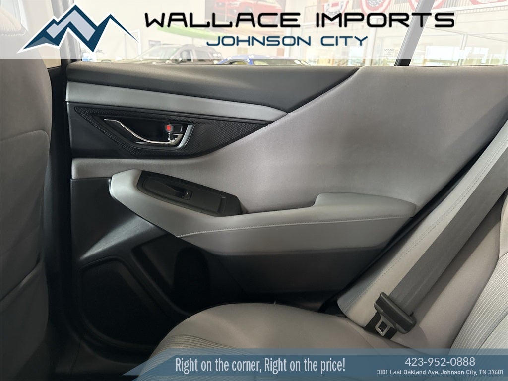 2025 Subaru LEGACY Premium