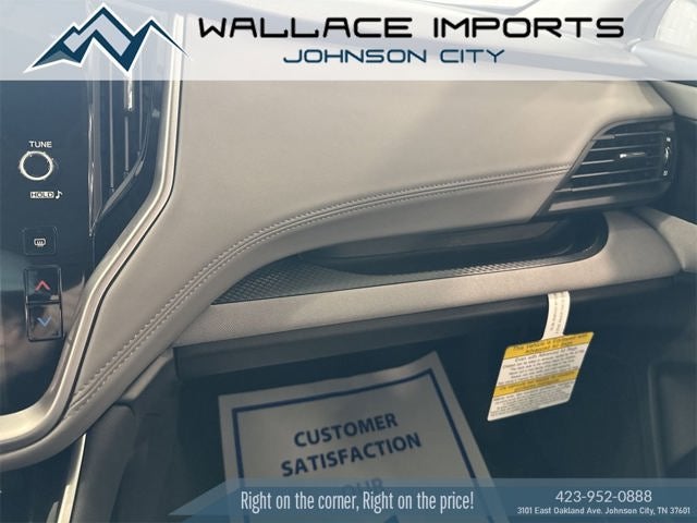 2025 Subaru LEGACY Premium