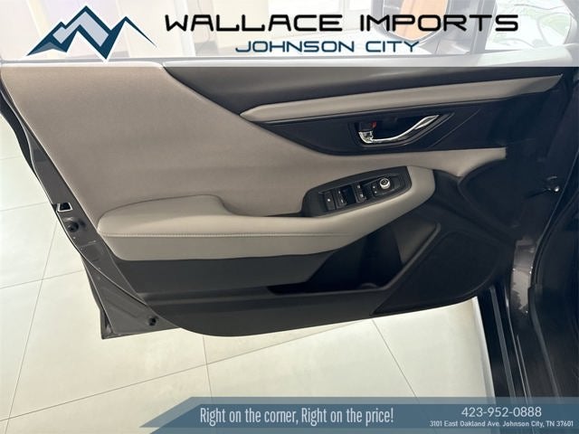 2025 Subaru LEGACY Premium