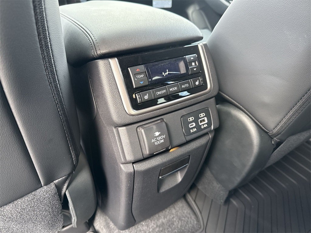 2025 Subaru ASCENT Onyx Edition Touring