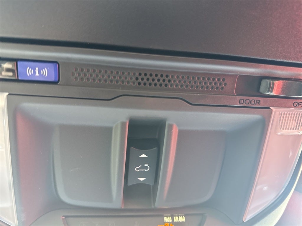 2025 Subaru FORESTER Limited Hybrid