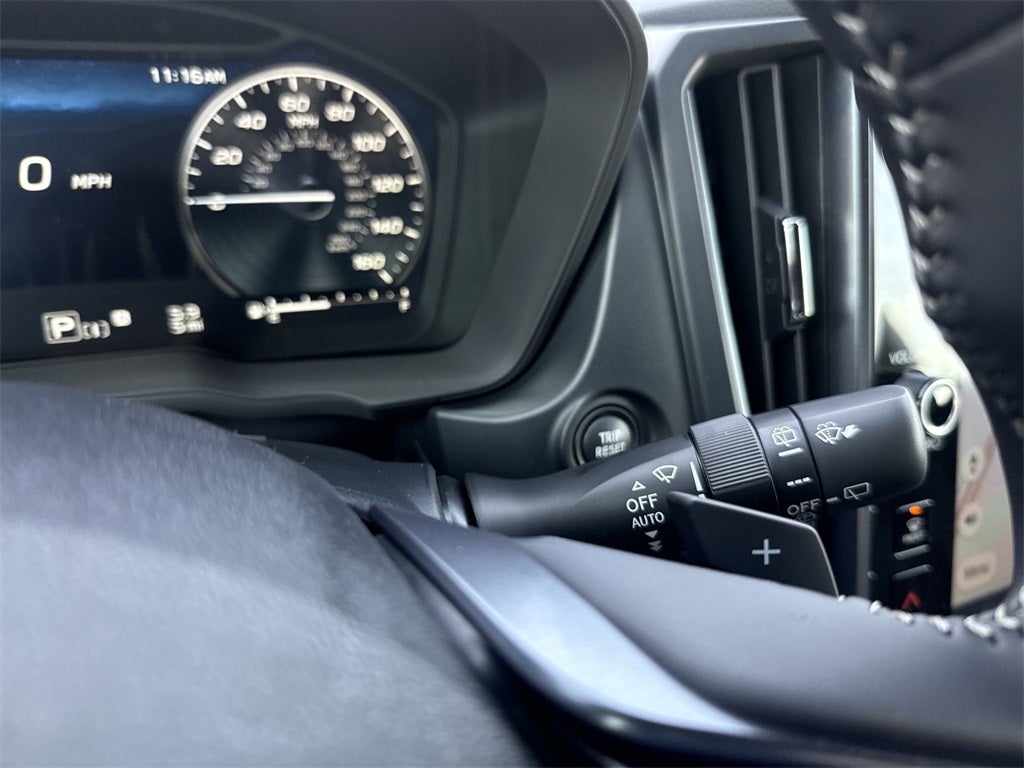 2025 Subaru FORESTER Limited Hybrid