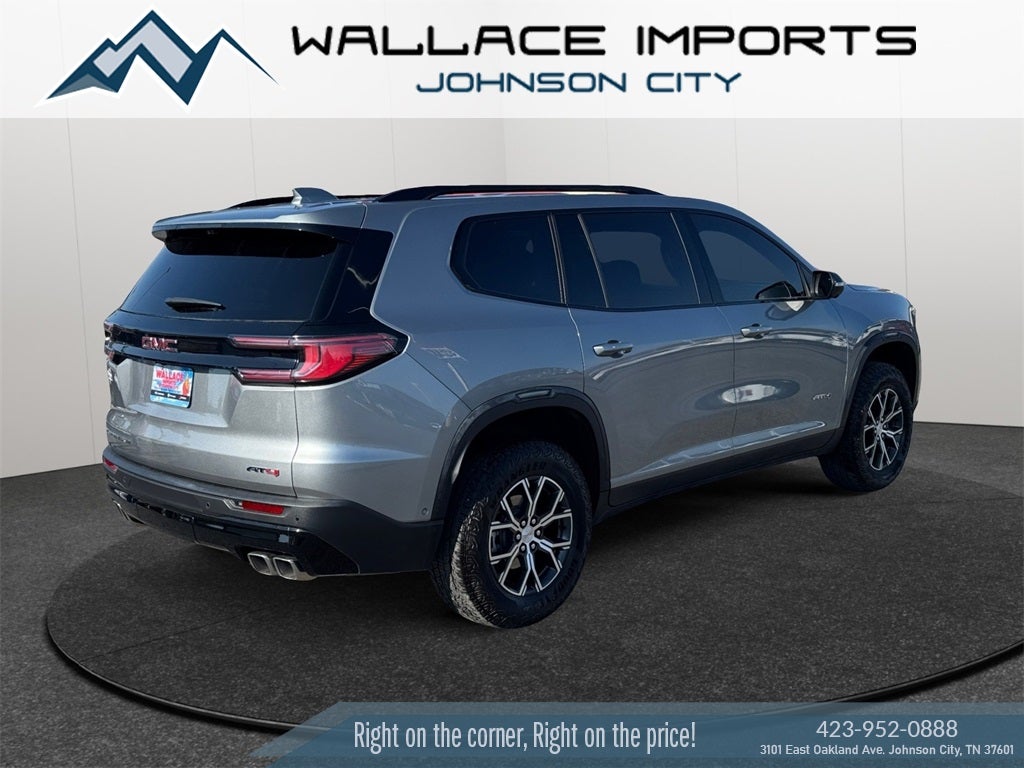 2024 GMC Acadia AT4