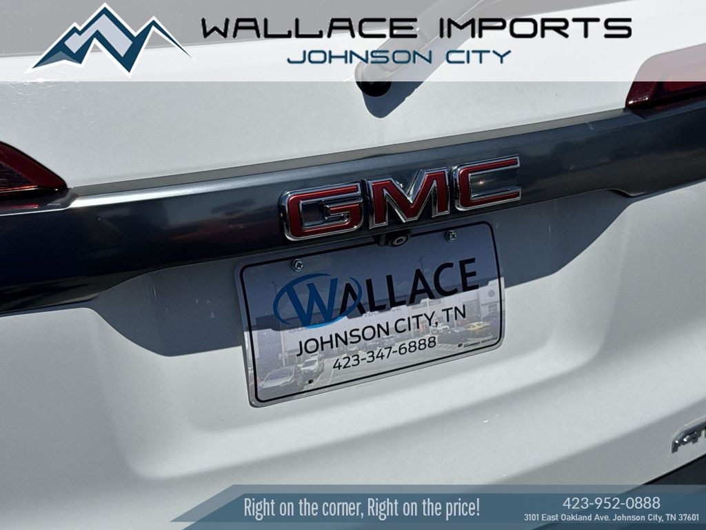 2021 GMC Acadia AT4