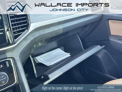 2022 Volkswagen Atlas Cross Sport 3.6L V6 SEL Premium R-Line