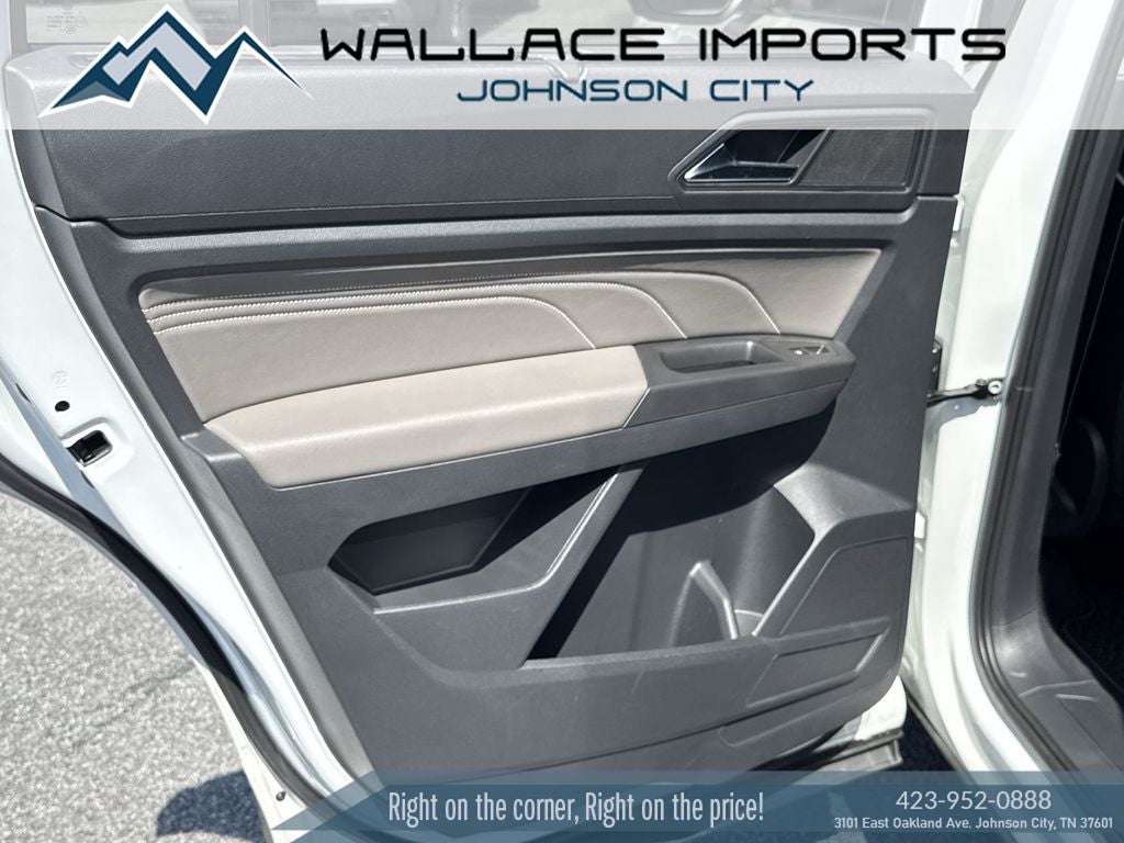 2023 Volkswagen Atlas 3.6L V6 SE w/Technology