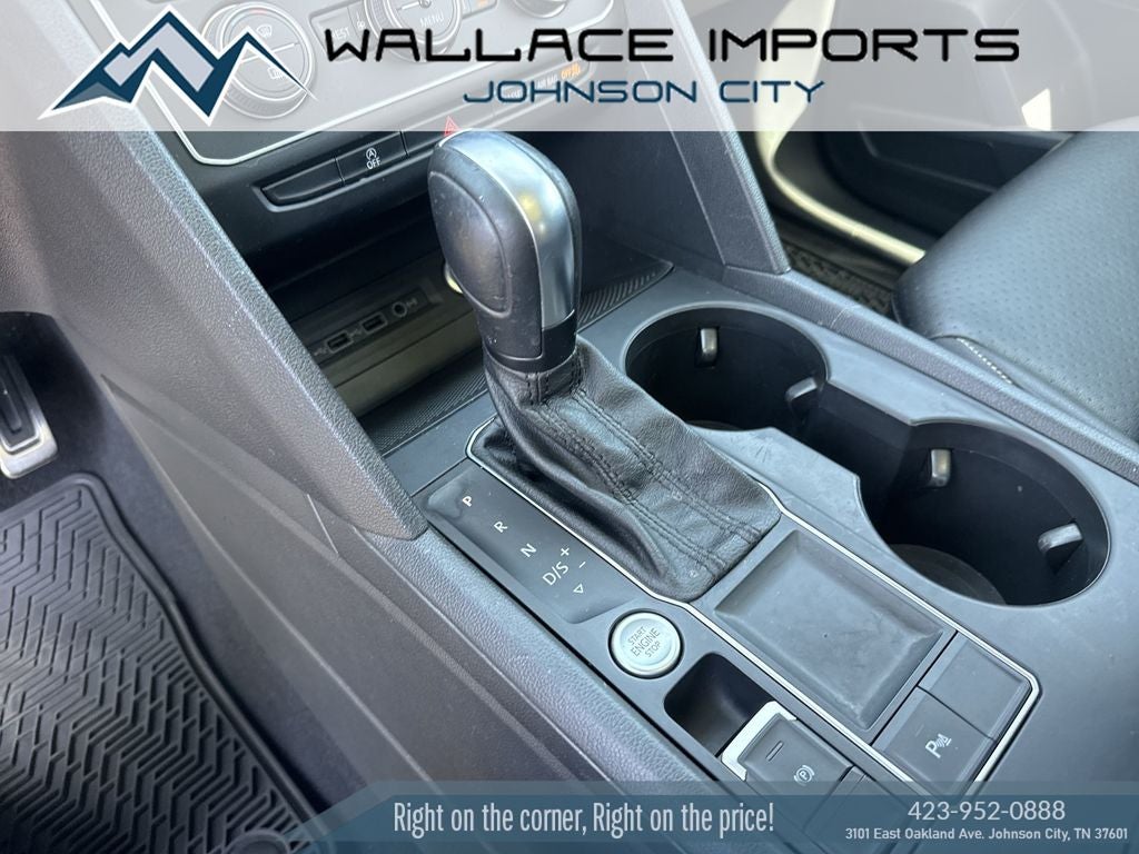 2021 Volkswagen Atlas 3.6L V6 SE w/Technology R-Line