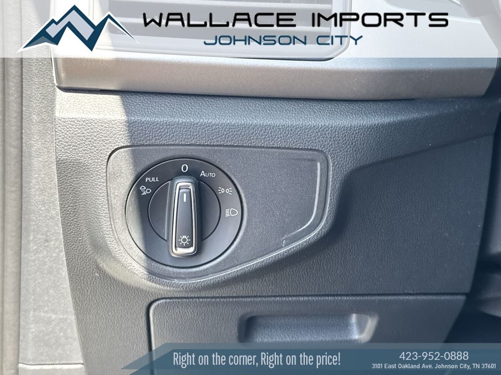 2021 Volkswagen Atlas 3.6L V6 SE w/Technology R-Line