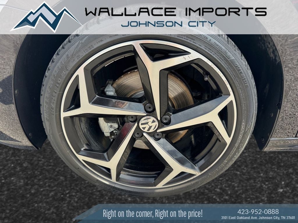2020 Volkswagen Passat 2.0T R-Line