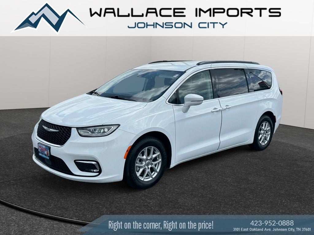 2022 Chrysler Pacifica Touring L