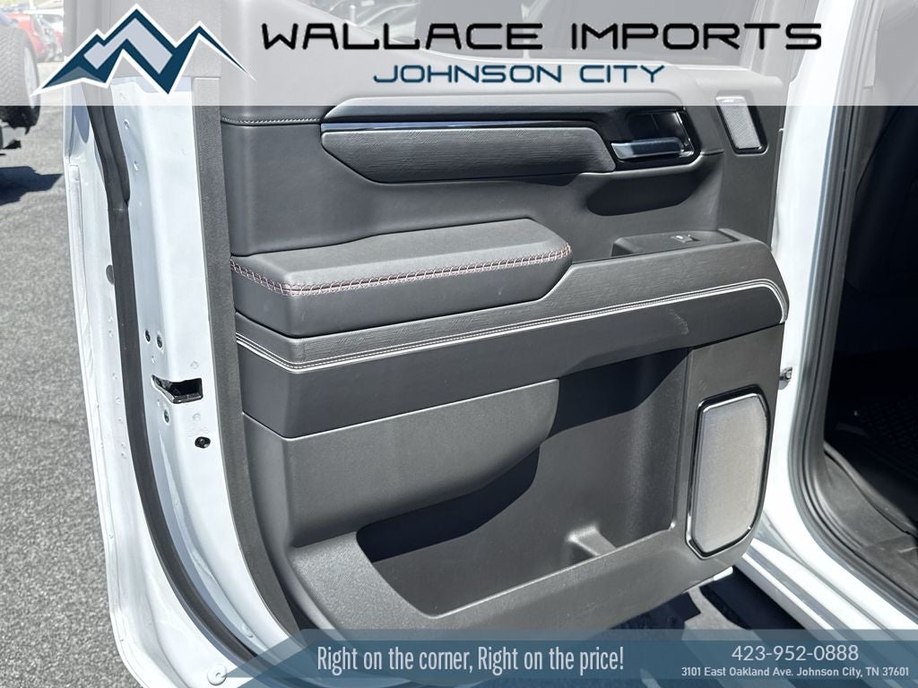 2025 GMC Sierra 1500 AT4X