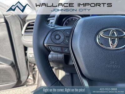 2022 Toyota Camry SE