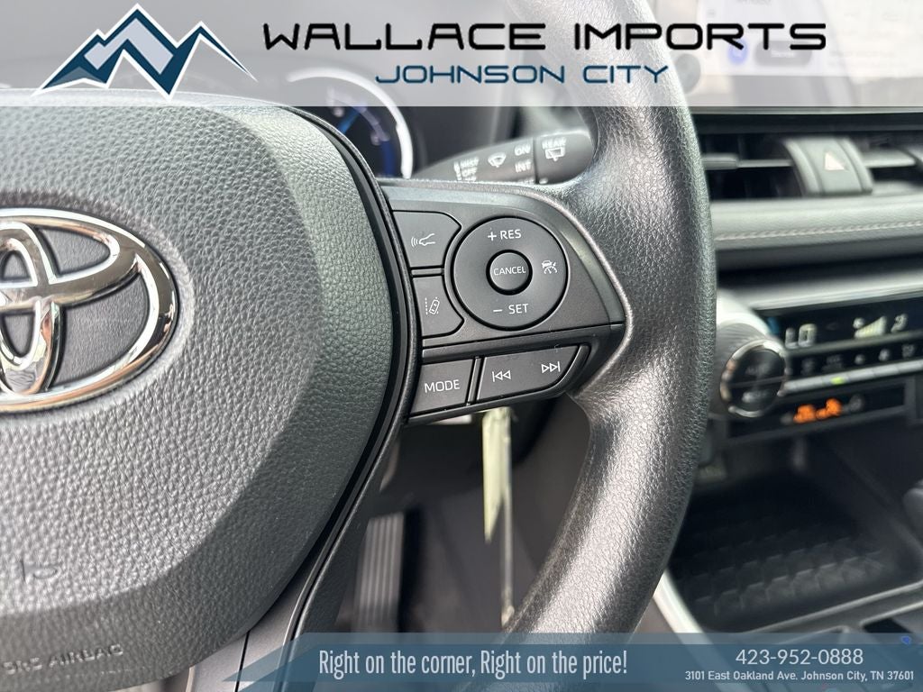 2024 Toyota RAV4 Hybrid LE