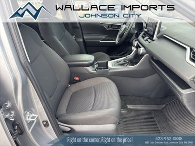2024 Toyota RAV4 Hybrid LE