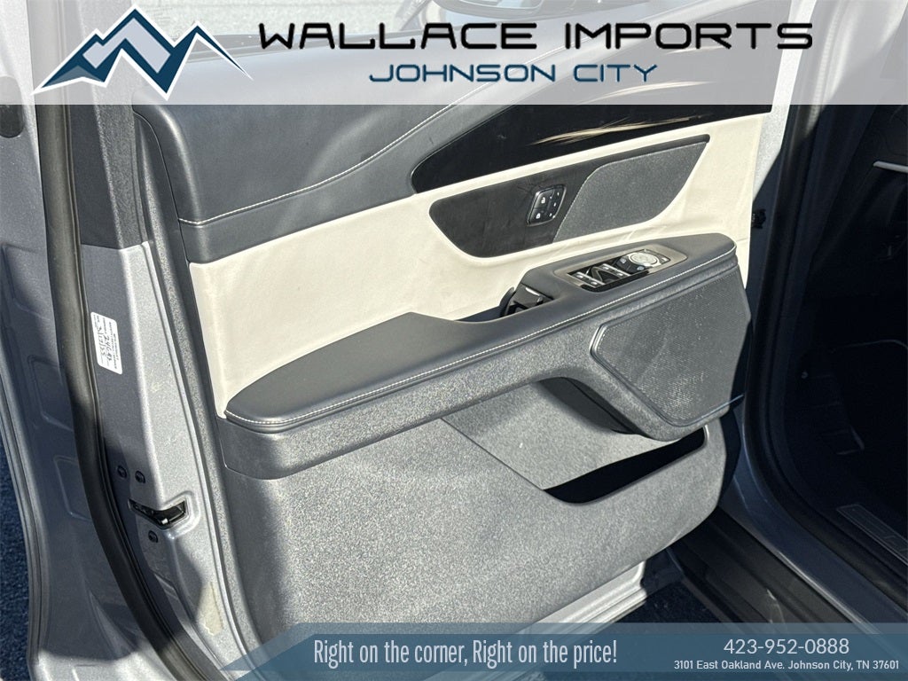 2024 Lincoln Nautilus Reserve