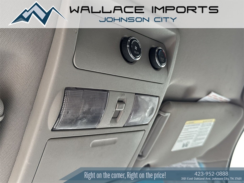 2011 Nissan Pathfinder SV