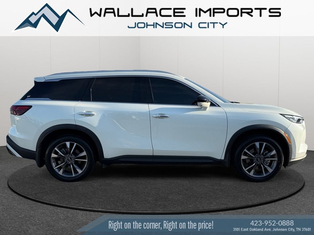 2023 INFINITI QX60 LUXE