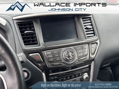 2020 Nissan Pathfinder SL