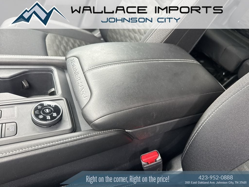 2024 Nissan Pathfinder S