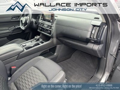 2024 Nissan Pathfinder S