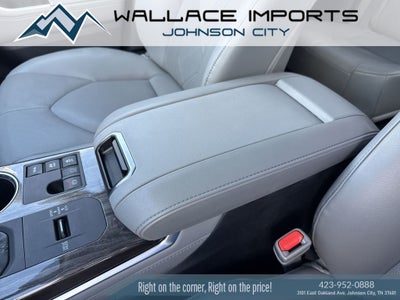 2024 Toyota Highlander Hybrid Platinum