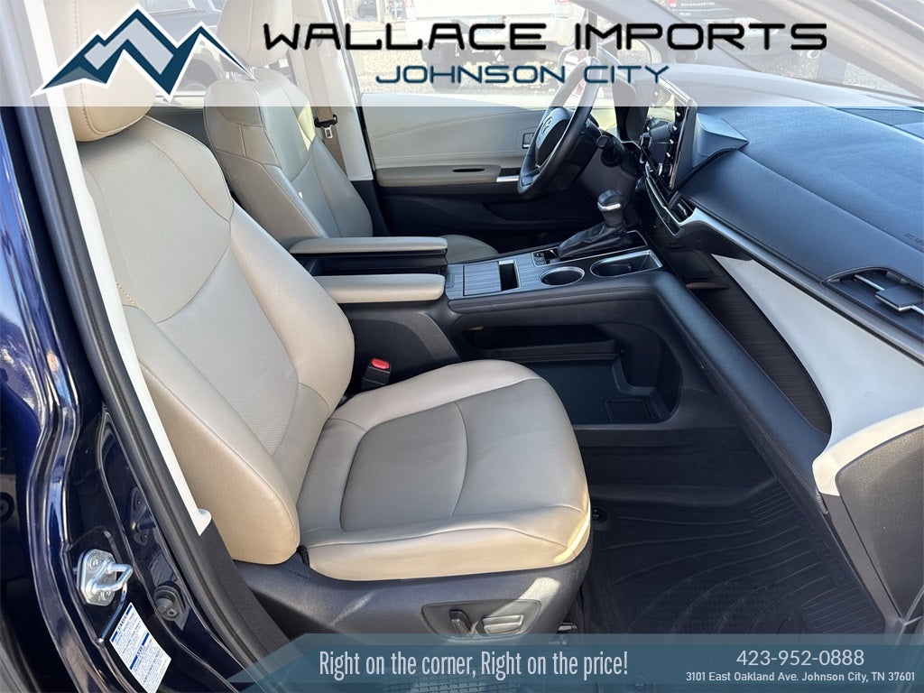 2021 Toyota Sienna XLE 7 Passenger