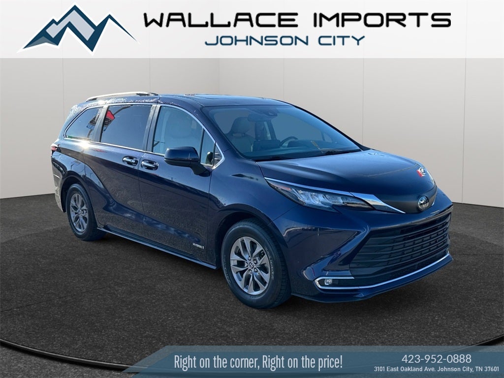 2021 Toyota Sienna XLE 7 Passenger