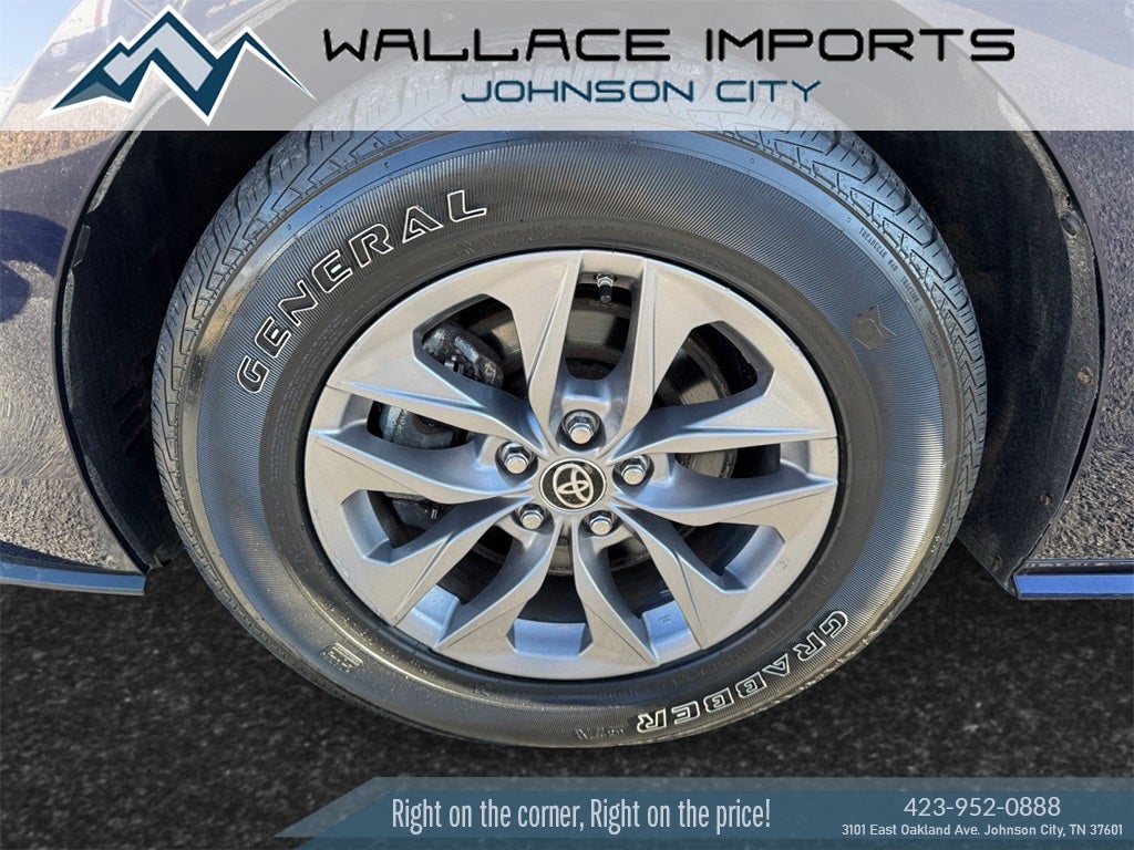 2021 Toyota Sienna XLE 7 Passenger