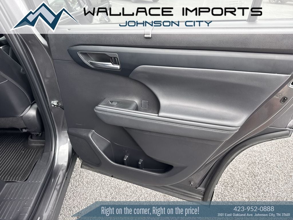 2022 Toyota Highlander XSE