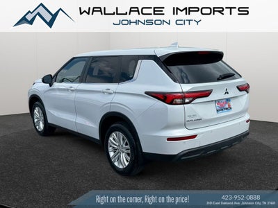 2024 Mitsubishi Outlander ES
