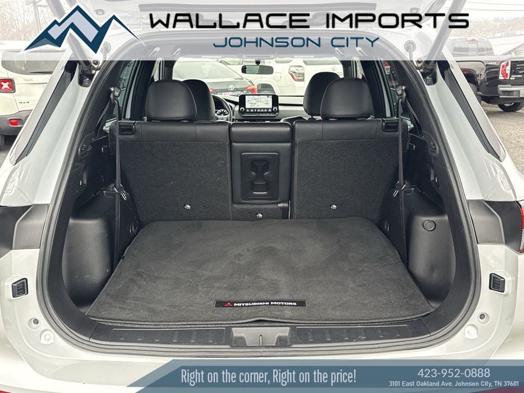 2023 Mitsubishi Outlander SE Black Edition