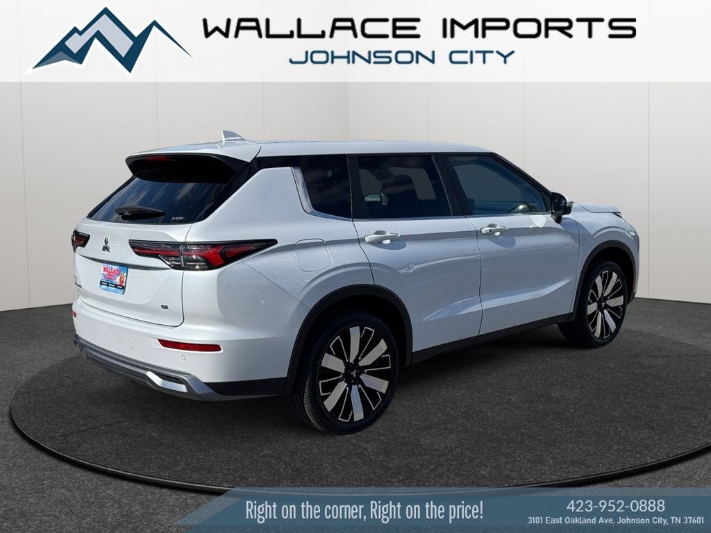 2025 Mitsubishi Outlander SE