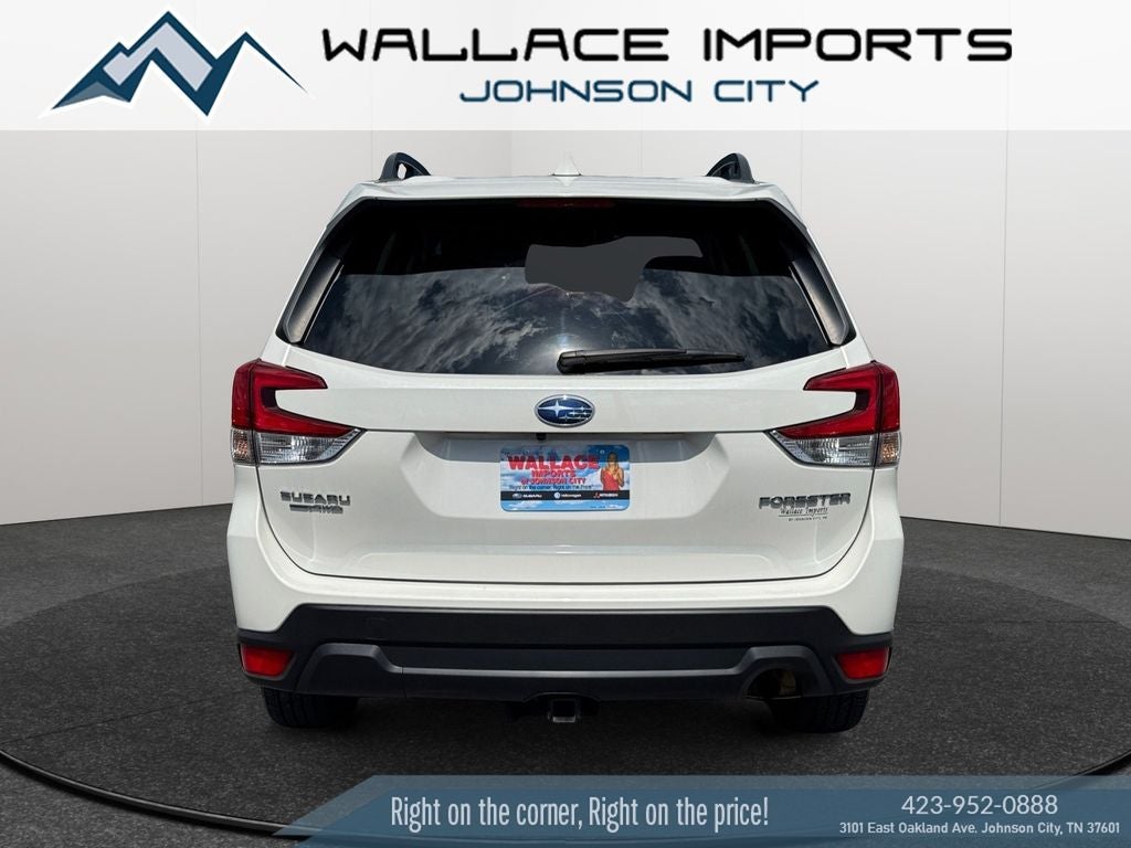 2023 Subaru Forester Premium