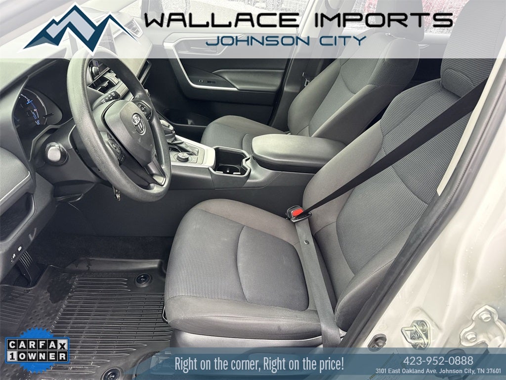 2023 Toyota RAV4 Hybrid LE