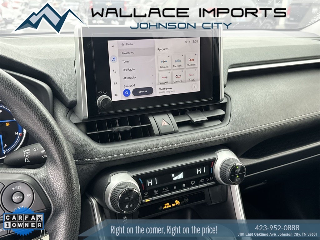 2023 Toyota RAV4 Hybrid LE