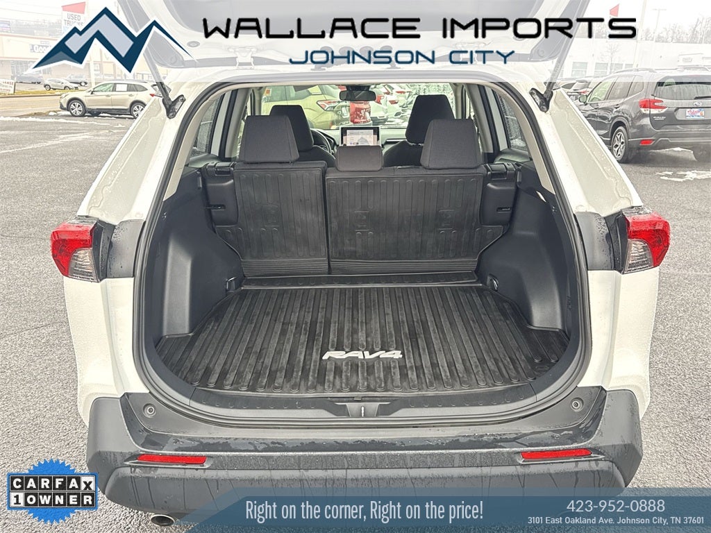 2023 Toyota RAV4 Hybrid LE