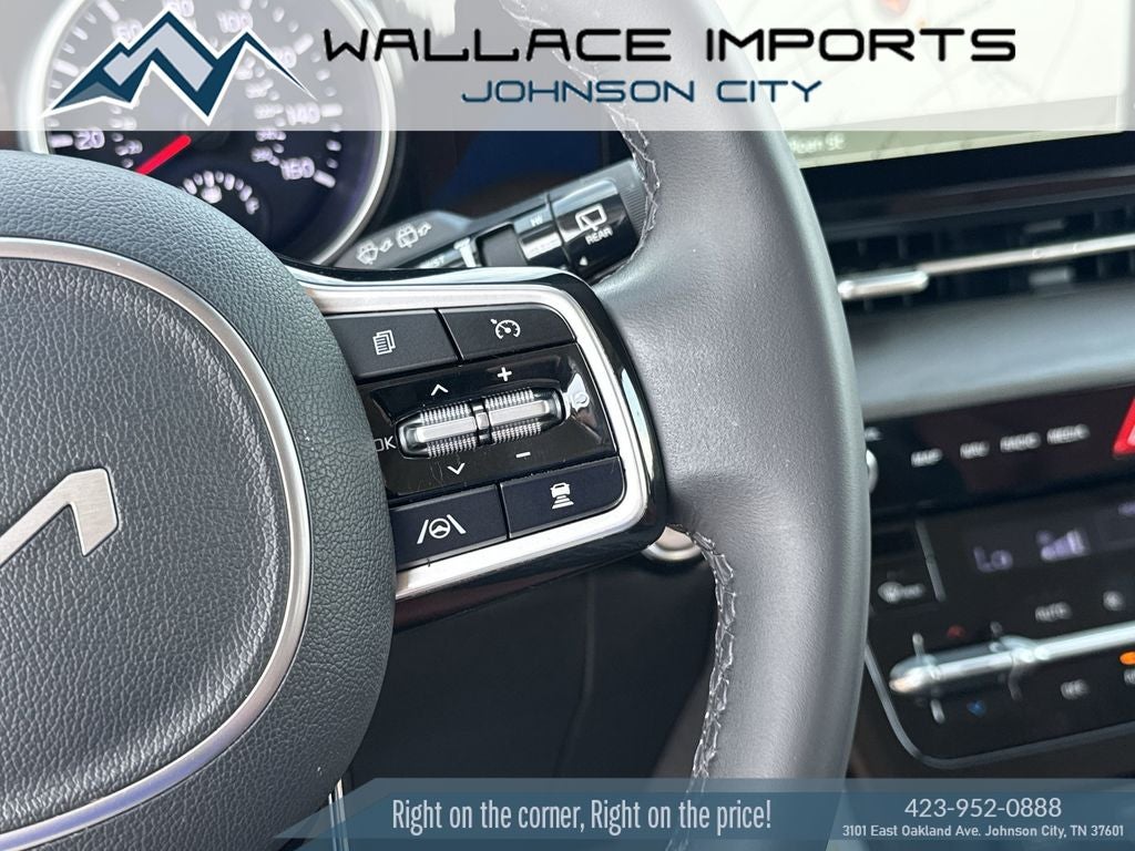 2022 Kia Carnival SX