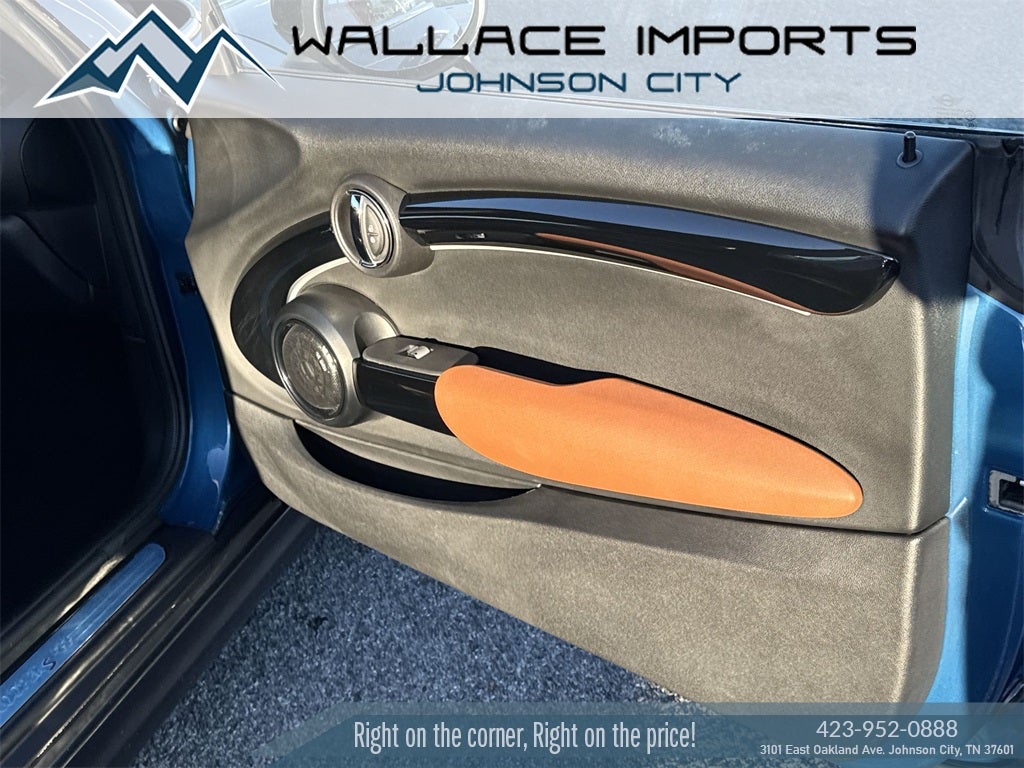 2023 MINI Convertible Base