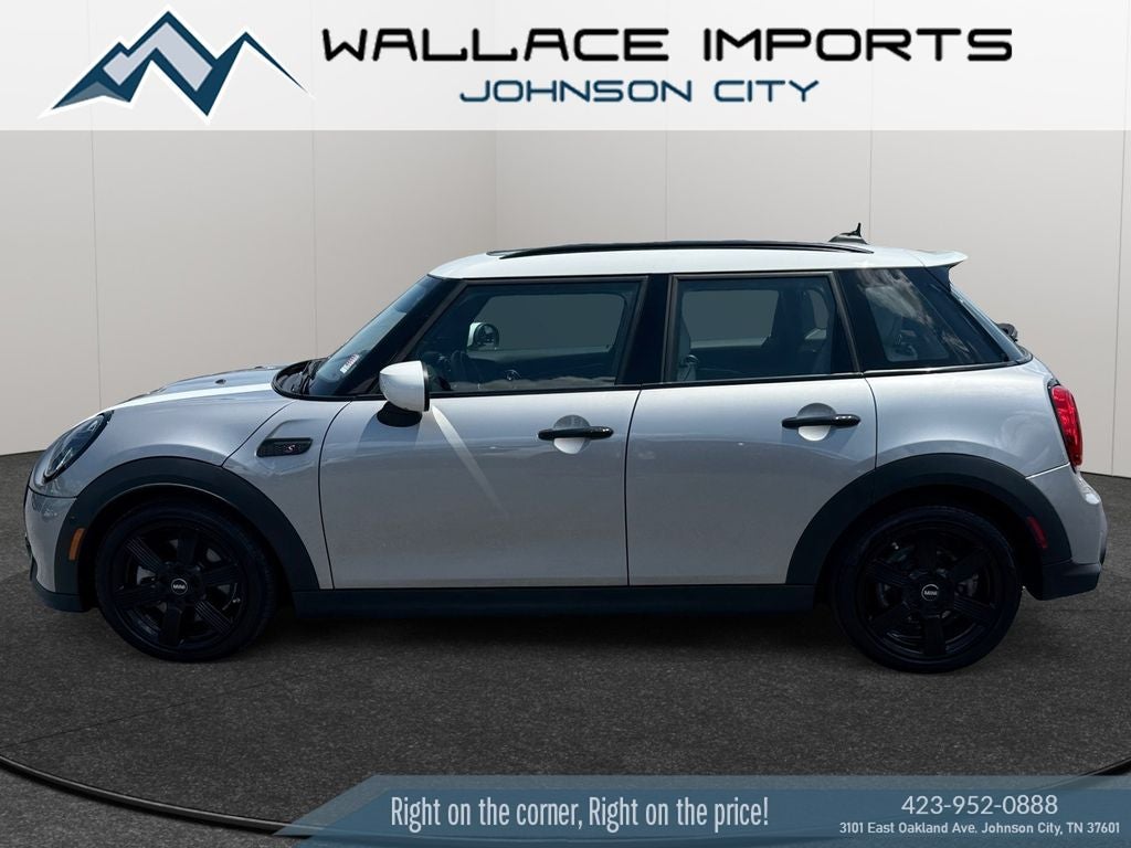 2024 MINI Cooper S Iconic