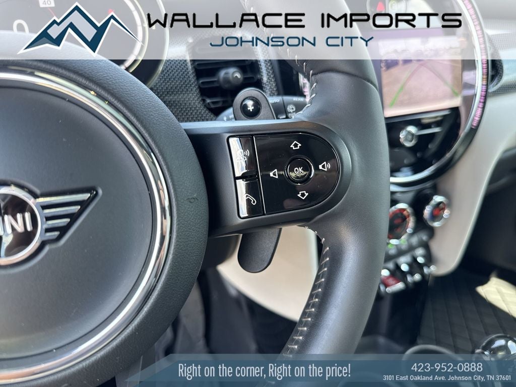 2024 MINI Cooper S Iconic