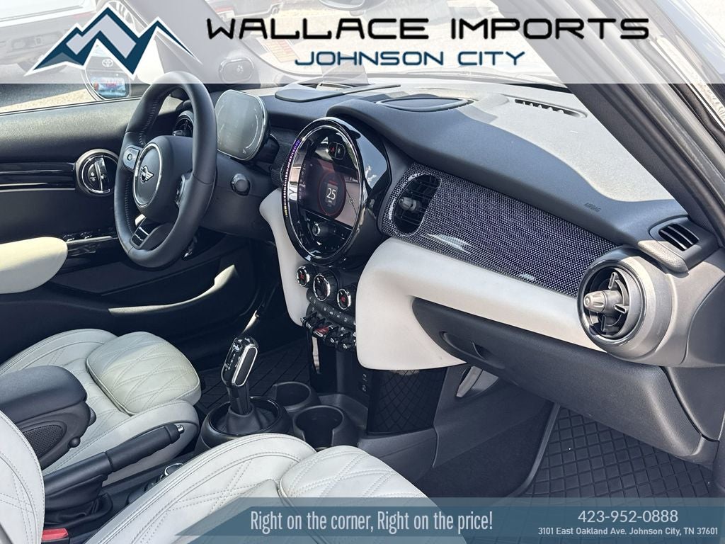 2024 MINI Cooper S Iconic