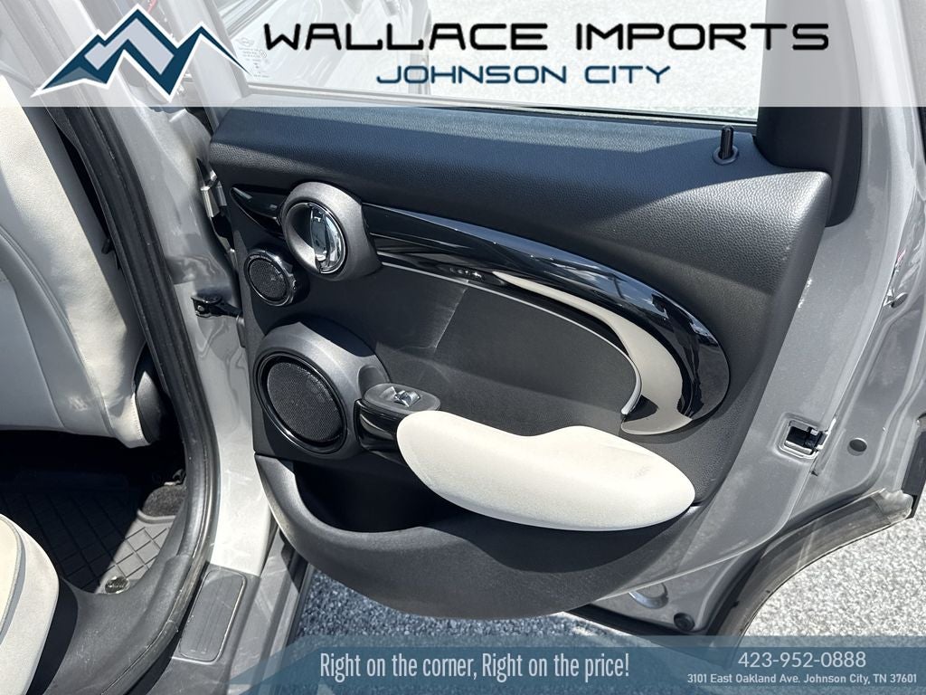 2024 MINI Cooper S Iconic